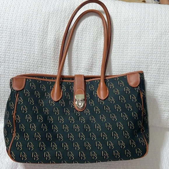 RARE Vintage Like new DOONEY & BOURKE Canvas Monogram ahoulder Bag